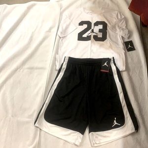 BOYS JORDAN BASKETBALL SHORTS & TSHIRT